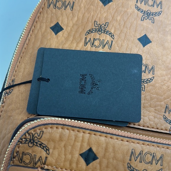 MCM COGNAC 42 CM BACKPACK - Picture 4 of 4